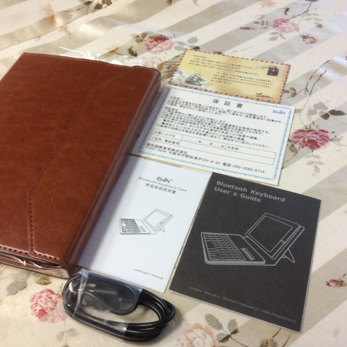 iPad mini3 キーボードケース 開いたところ