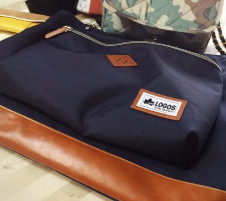 旅行の一眼レフカメラの持ち運び